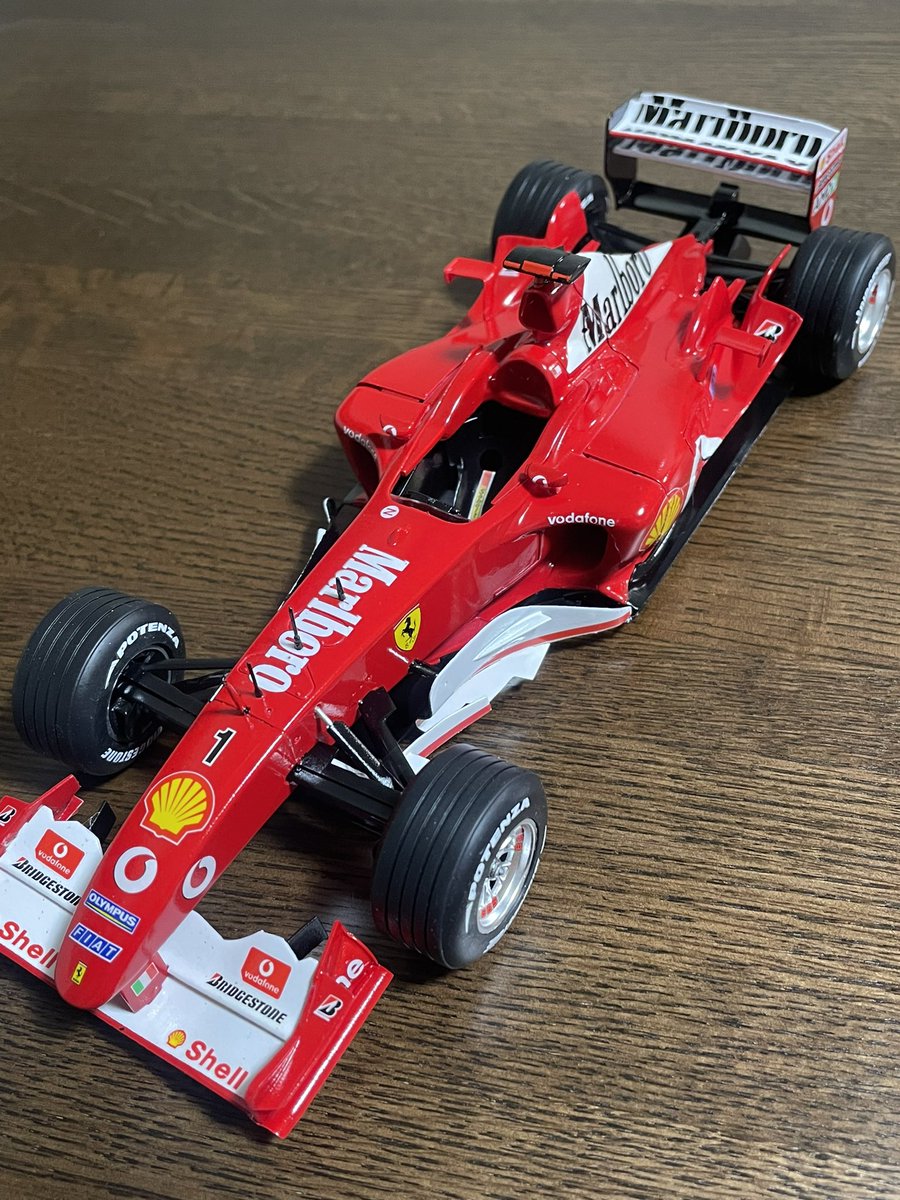 KMachi49's tweet photo. 久々に取り組んだFUJIMI製のプラモデル・F2003-GAがようやく完成しました😅
カウルは噛み合わないわ、説明書の指示が間違っているわで愚痴りながらの作業でした💦
まあ何とか日の目を見れてよかったです😮💨
#f2003ga https://t.co/F5hO90GjWz