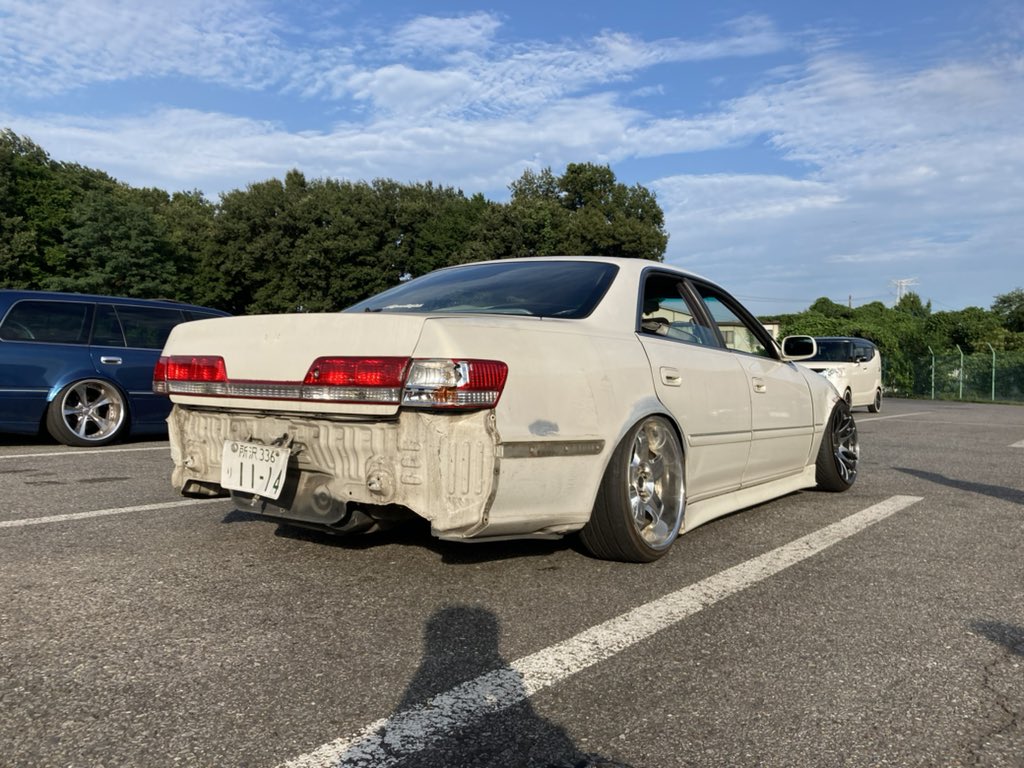 hiroto_1114's tweet photo. 欲しい車が出来たのでマーク2、185万で売ります。一時抹消済み https://t.co/jFIV8AlVvy