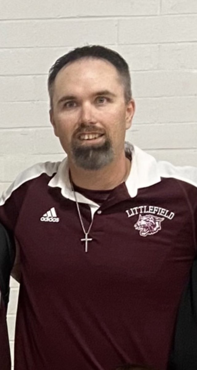 pchristy11's tweet photo. Littlefield has promoted Nathan McKinnon to be the Wildcats Head Boys Basketball Coach. 

He has been school board approved.

Nathan is from Littlefield and graduated from Littlefield.

Now he’ll coach the hometown Wildcats boys basketball program.

Congrats Coach McKinnon! https://t.co/UtqZbZIvaf