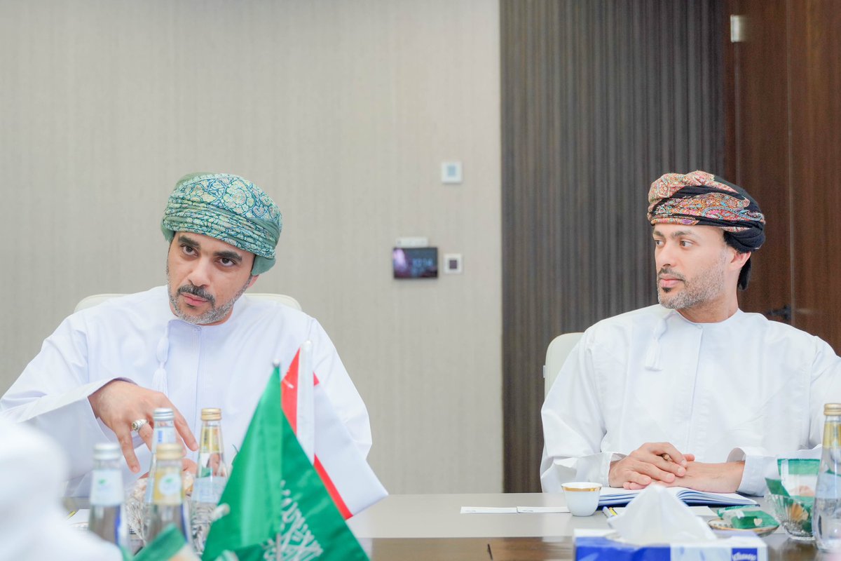 سعدت بلقاء سفير سلطنة عمان لدى المملكة صاحب السمو السيد فيصل بن تركي آل سعيد، ومناقشة تعزيز التعاون الثنائي المشترك في قطاع الصناعة، وبحث سبل تبادل الخبرات بين البلدين الشقيقين.