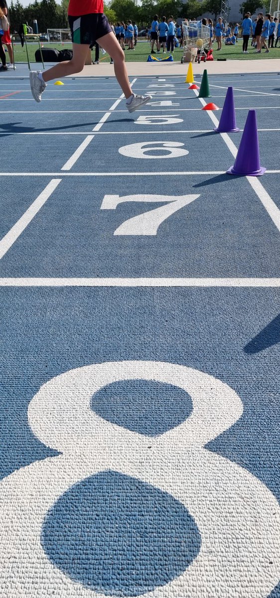 AytoPinto's tweet photo. Último día de las Olimpiadas Escolares en el estadio Rafael Mendoza 🤩👟

¡El alumnado de los colegios de Pinto han dado todo en las actividades deportivas! https://t.co/Y0SrBdF3Nx