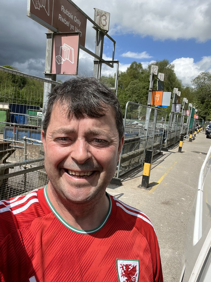 Bootlegger tweet media