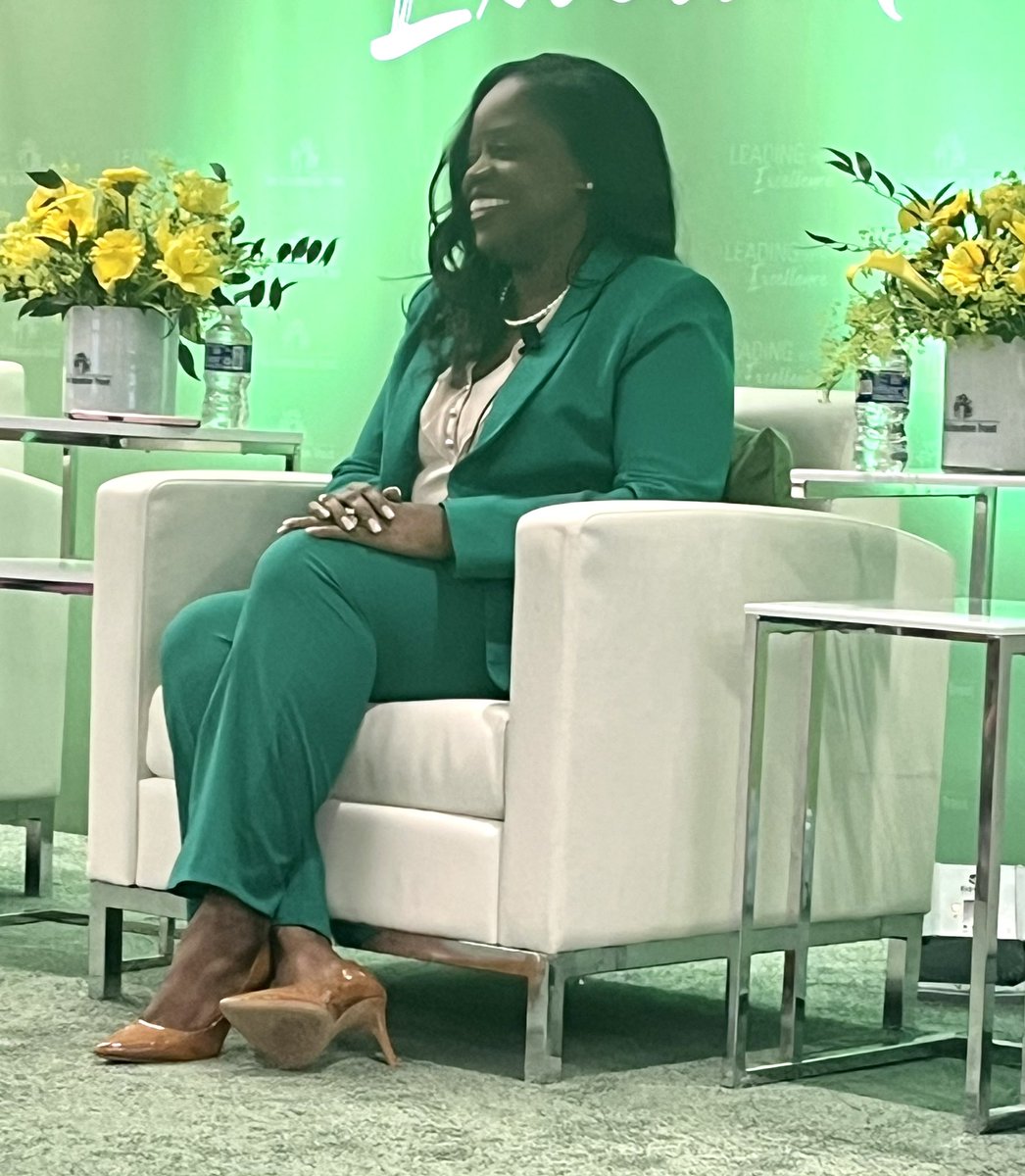 drgoffney's tweet photo. Thank you, @EdTrust & @AASAHQ for hosting a session focused on Black Women Superintendents - Leading With Excellence. I was honored to serve as a panelists! What a blessing to be apart of the 1.4% of Superintendents who are black women! #Firstbutnotlast #sistersupts https://t.co/YTaSbfNxbw