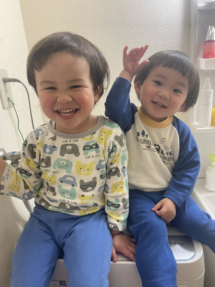 ryooooona728's tweet photo. なんか急についったに載せたくなるときってあるよね
可愛いうちの子たち🌧️🫶 https://t.co/JUu4lncS9p