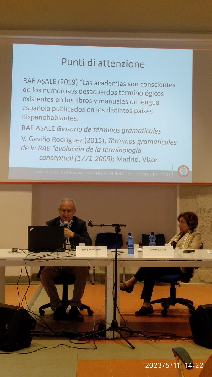 En la primera presentación del Congreso CIRSIL, el profesor Félix San Vicente nos habla de "La traduzione di opere di linguistica. Approccio storiografico"