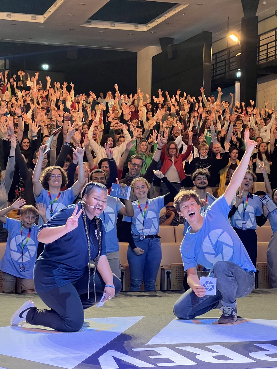 #Jeunesse <a href="/FestiPREV/">FestiPREV</a> a démarré ce matin à #LaRochelle. Une trentaine de films réalisés par des jeunes y sont présentés. Addictions, violences, harcèlement sont quelques-uns des thèmes sur lesquels les jeunes se sont penchés #Prévention #Dept17_partenaire
👉bit.ly/42qE3yh