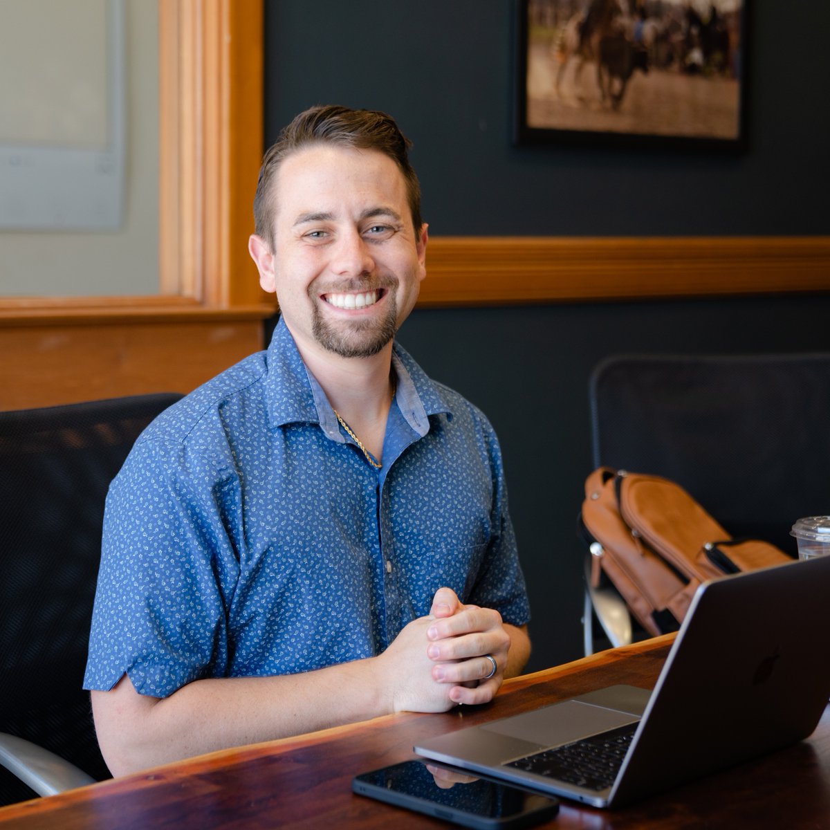 The man, the myth, the legend. 🙌 Happy 8-Year Work-Aversary to our guy Eric, the one who's always killing it behind the scenes on our digital ads.