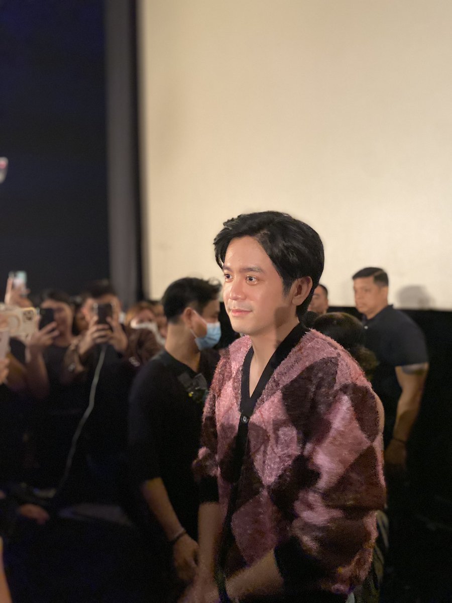 Black_SheepPH's tweet photo. Salamat sa pagsama ngayong gabi! 

Kitakits sa Prime Video sa May 18 dahil handa na #AngMgaKaibiganNiMamaSusan na mapanood niyo ‘to. 👀🕯️

#AMKNMSRedCarpetLIVE 
#MamaSusanOnPrimeVideo https://t.co/JDahMuOGk6