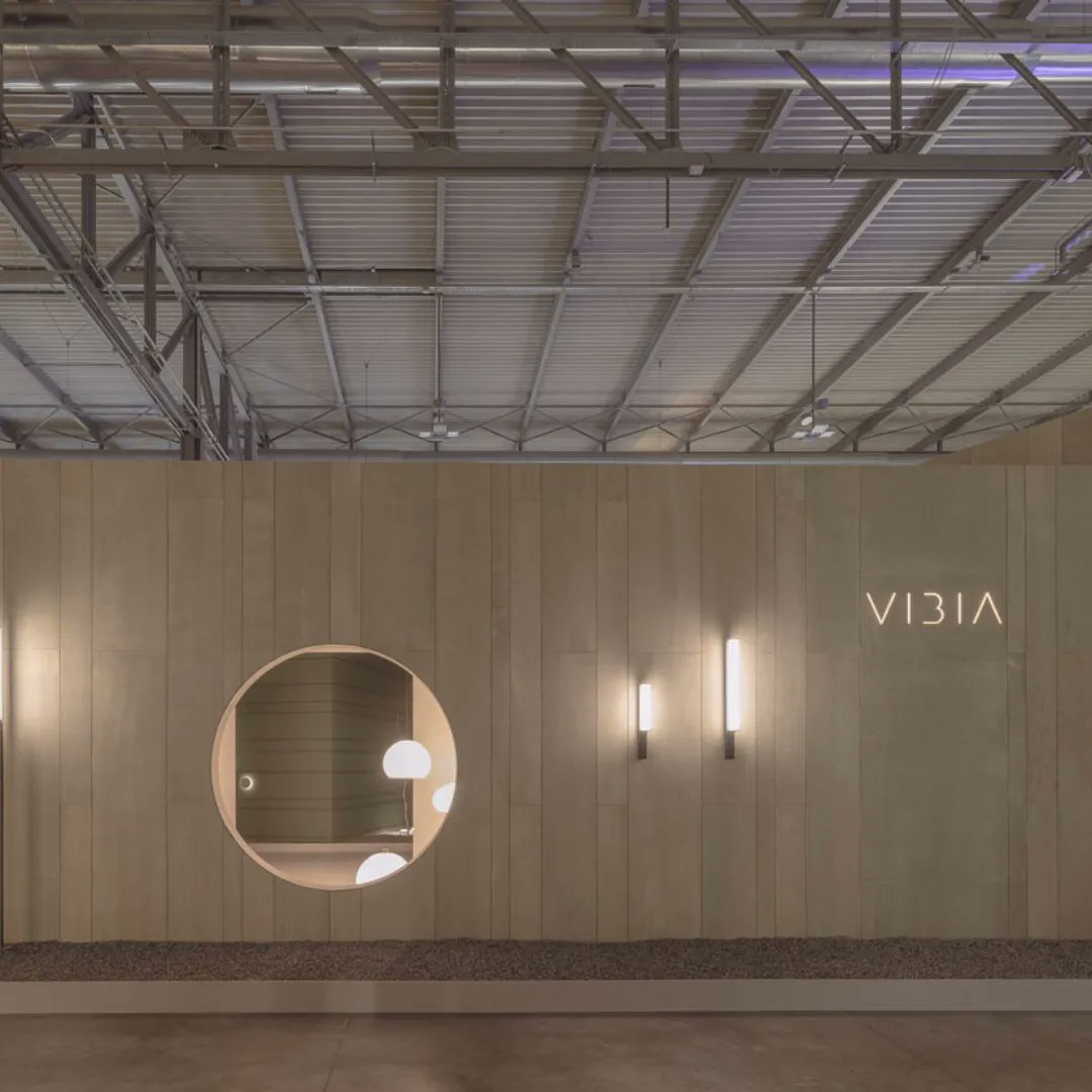 Inspyerlighting's tweet photo. Euroluce 2023 was an incredible experience for us! We had the pleasure of meeting amazing partners who share our passion for lighting and design. It was a fantastic opportunity to see all the new releases, we're thrilled to bring these exciting new products to our customers! https://t.co/pNNHiMN8dY