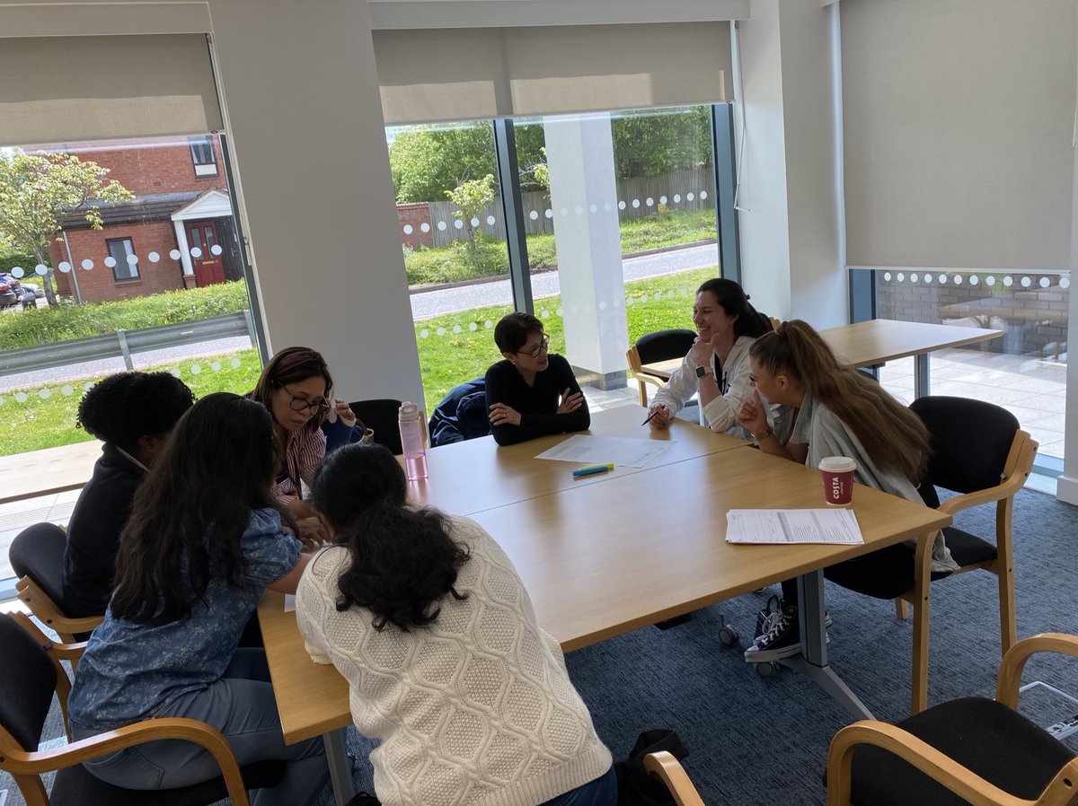 Alexandra Stock tweet media