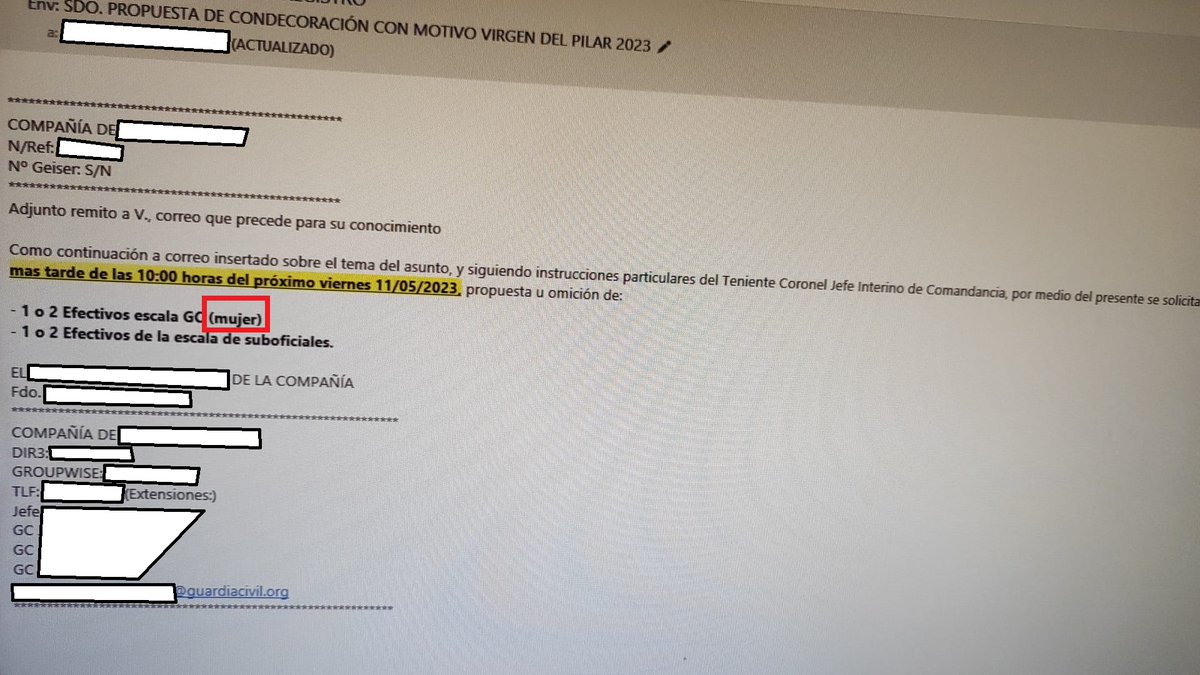 Cuando los actos meritorios dejan de ser relevante y lo importante es sólo si eres mujer, ocurren cosas como estas..
No se en que cabeza puede caber que esto se pudiera considerar "igualdad".

Que estáis haciendo con la <a href="/guardiacivil/">Guardia Civil</a> , <a href="/interiorgob/">Ministerio del Interior</a> ??