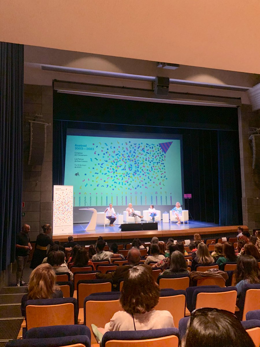 «La formación en interpretación». Beneharo Álvarez, Marlene Fernández, Jessica Pérez-Luzardo y <a href="/tenesorrp/">Tenesor RguezPerdomo</a>.

#Asetrad20Aniversario