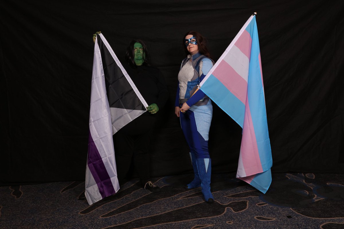 Heronweather's tweet photo. #Dreamdox #StarfuryConventions #DCPride #Demisexualpride #tranpride
@NicoleAMaines loved it, and I'd hope we did the two characters a bit of pride. https://t.co/HM3oh2fN4F