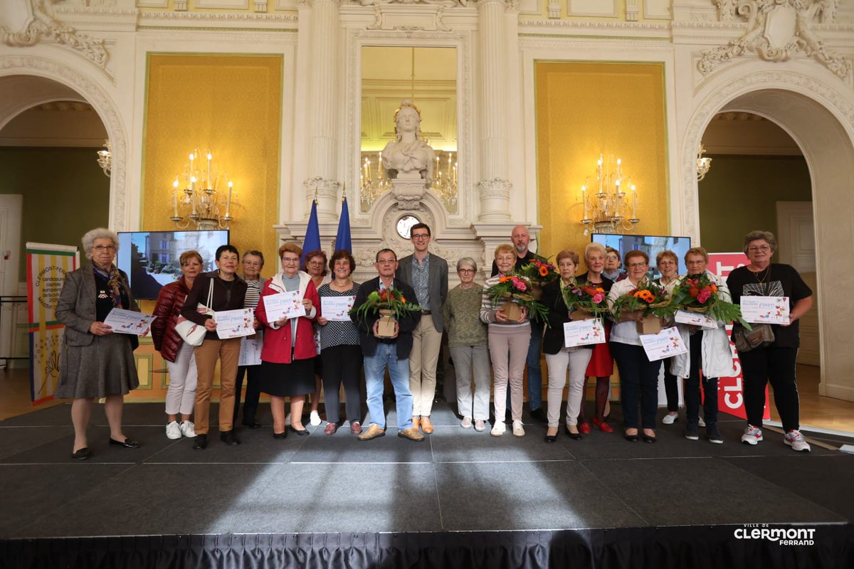 ClermontFd's tweet photo. 𝗠𝗔𝗜𝗦𝗢𝗡𝗦 𝗙𝗟𝗘𝗨𝗥𝗜𝗘𝗦 💚
🏆🌼 Félicitations aux gagnants des #MaisonsFleuries de #ClermontFerrand ! 🌸

Leur passion et leurs jardins ont contribué à rendre notre commune encore plus belle. 🌿🌺

Merci d'embellir notre ville et bravo à tous les lauréats ! 👏🎉 https://t.co/FO1d8jZfRJ