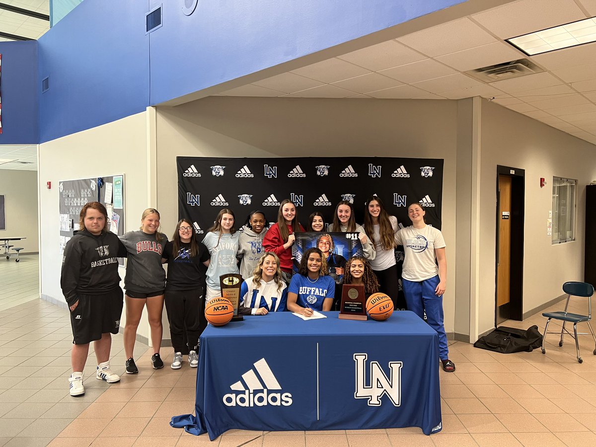 LNHSGBB's tweet photo. It was great to celebrate our Senior @Kirsten_Lewis21 on her signing day. We look forward to watching Kirsten as she continues her next chapter with @UBwomenshoops and @beckyburke11! 

@LKNAthletics @LNHS_Athletics @Oceanprose @BallHerHoopsCLT @Mindy_McCarthy3 @CghrMedia https://t.co/CyReIOkRgP