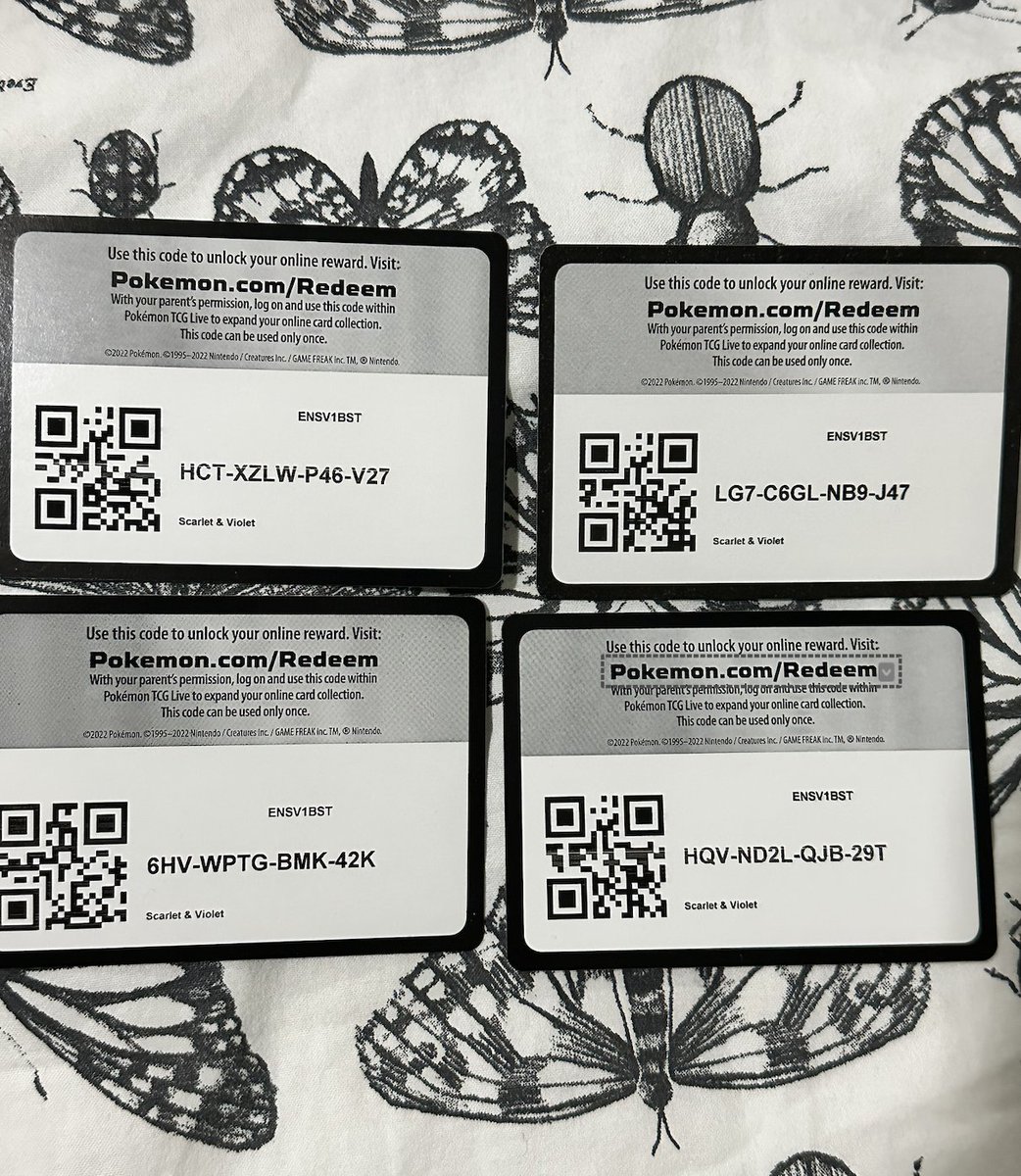 shinyhunter5580's tweet image. And since I forgot to tweet out daily codes 2 days ago here are some extra ones! ☺️☺️☺️  

Please comment below when you&apos;ve redeemed them so other people will know they&apos;re no longer available! #PokemonScarletViolet #PokemonTCG #PokemonTCGCode