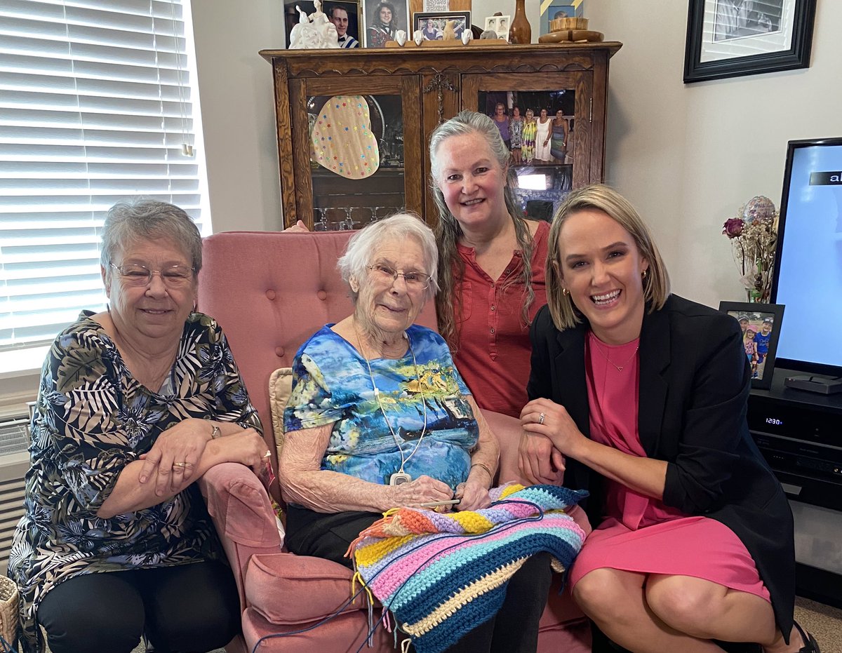 At 99, Gladys is still volunteering and crocheting cat mats! Her story, next on @CTVMorningWPG