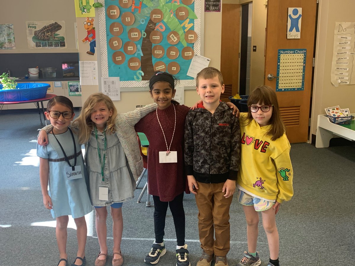CampHillSD's tweet photo. DRESS LIKE YOUR TEACHER DAY... THE STUDENTS NAILED IT!!! https://t.co/lONXHq8w3o