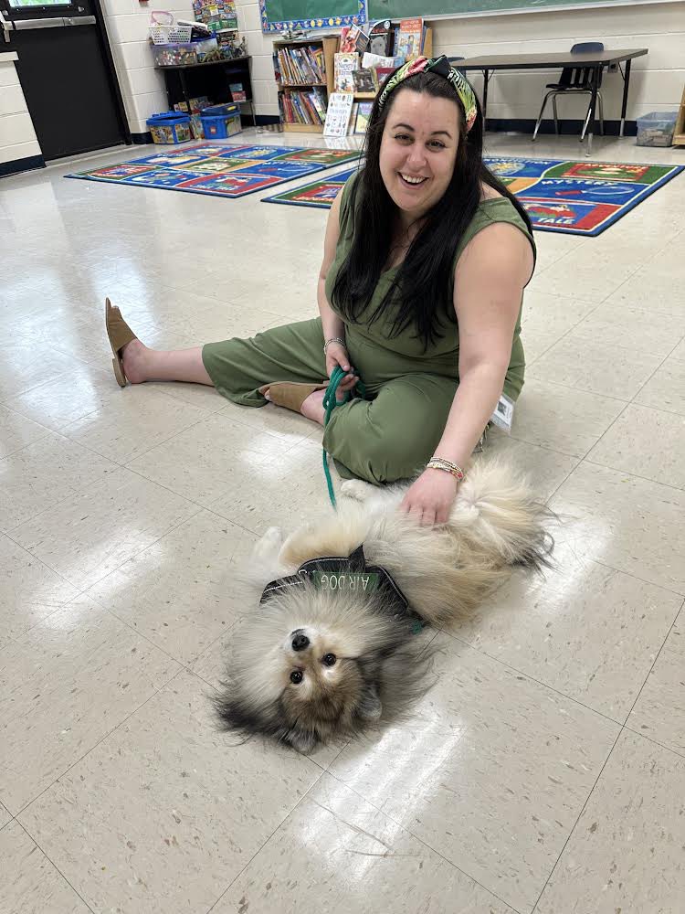 Attitudes in Reverse isn’t just for the students! I’m so passionate about this incredible program that teaches about mental health in the most developmentally appropriate way for kids. “Goofy Goober” (the cutest therapy dog ever) is an added bonus! @Hubbard_School #stigmafree
