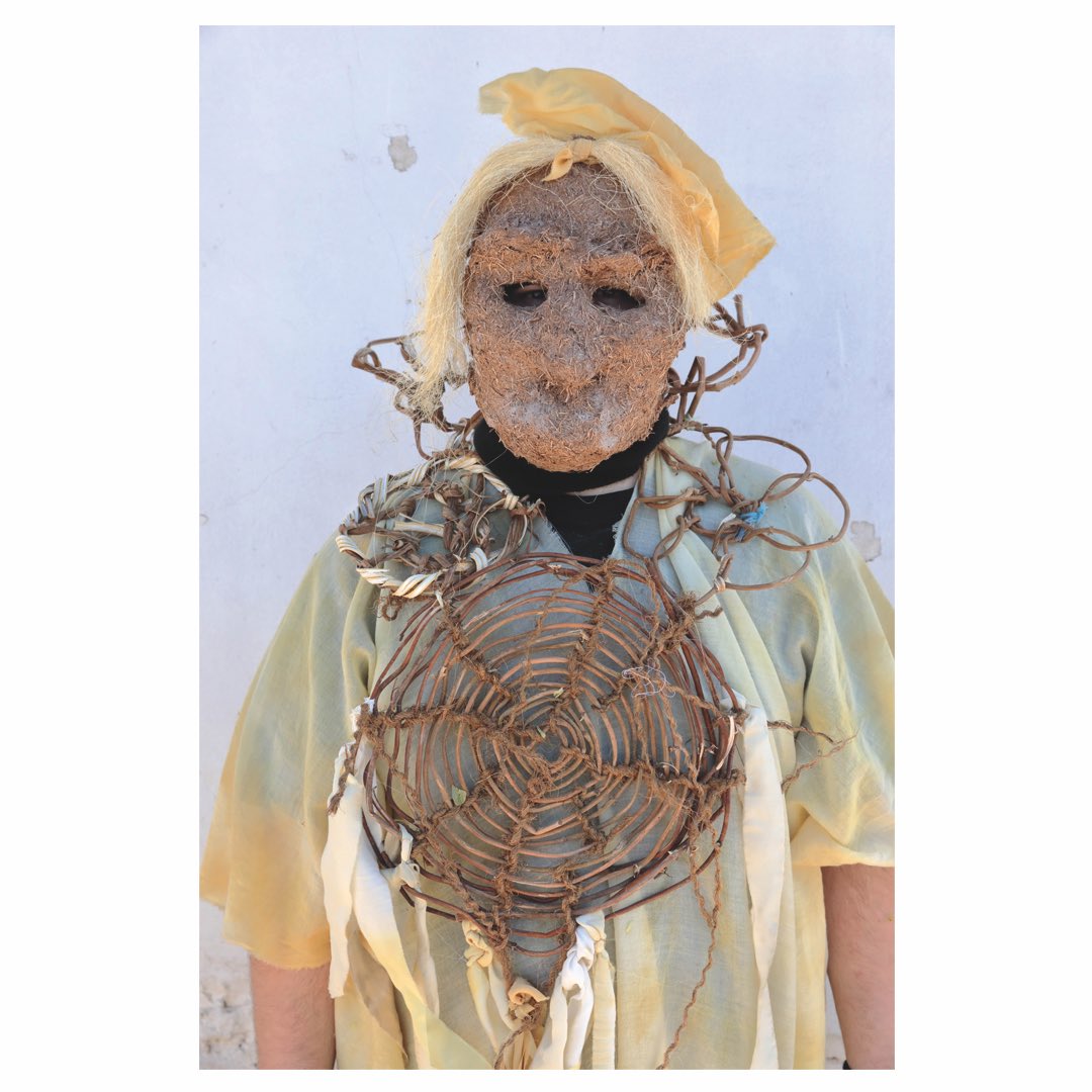 EcologiasLupulo's tweet photo. Motas y Manchas [6/9]
Personajes inspirados en el #antruejo de la Ribera del Órbigo, elaborados con los residuos del cultivo del lúpulo 
#componersaberes @fdnc_es @diputacionleon #ruralidades #cultivarculturas https://t.co/uAPlgC6SgZ