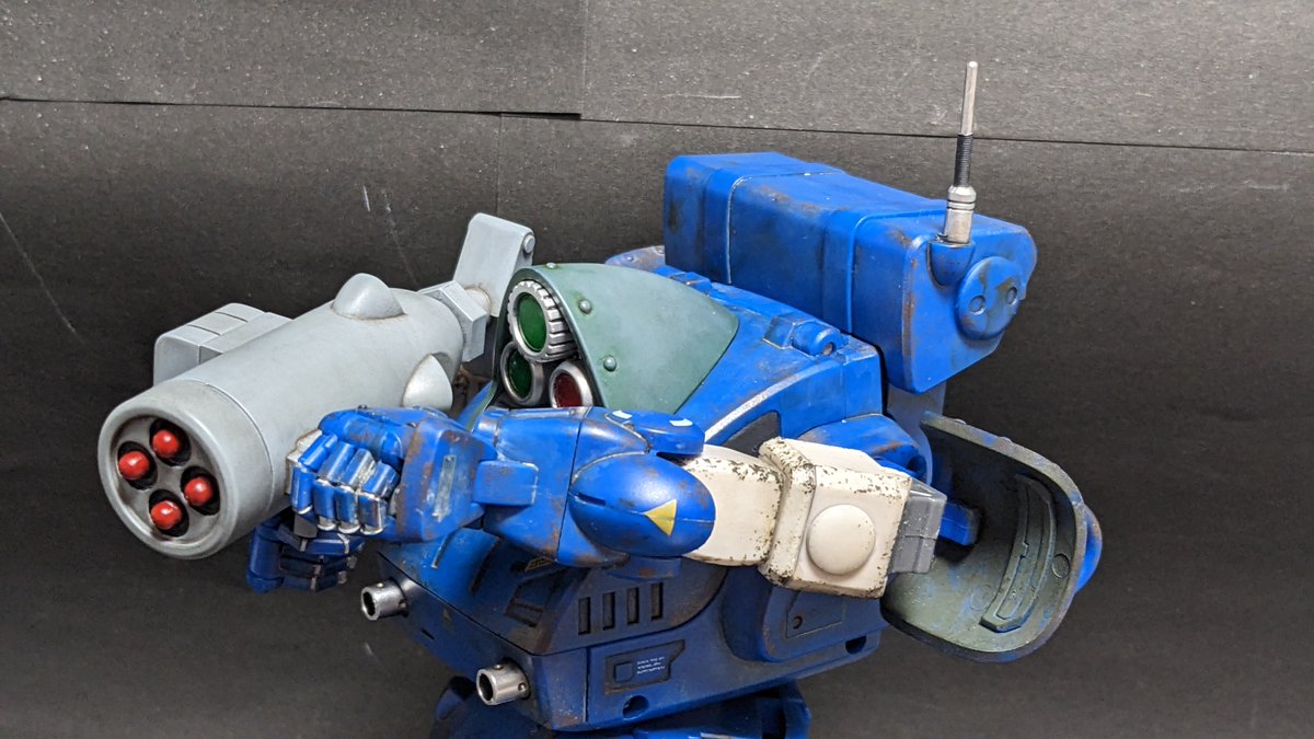 simanto50100's tweet photo. 肩/手首の引き出し関節と、グリップ改造のおかげでこの体形でも両手持ちがこの通り。

レンズ正面で両手で構えられるので、満足満足。1/28って感じですが、やはりこのサイズ感は良いですね。

#B2Five
#スナッピングタートル
#装甲騎兵ボトムズ https://t.co/8z8f8RcTrA