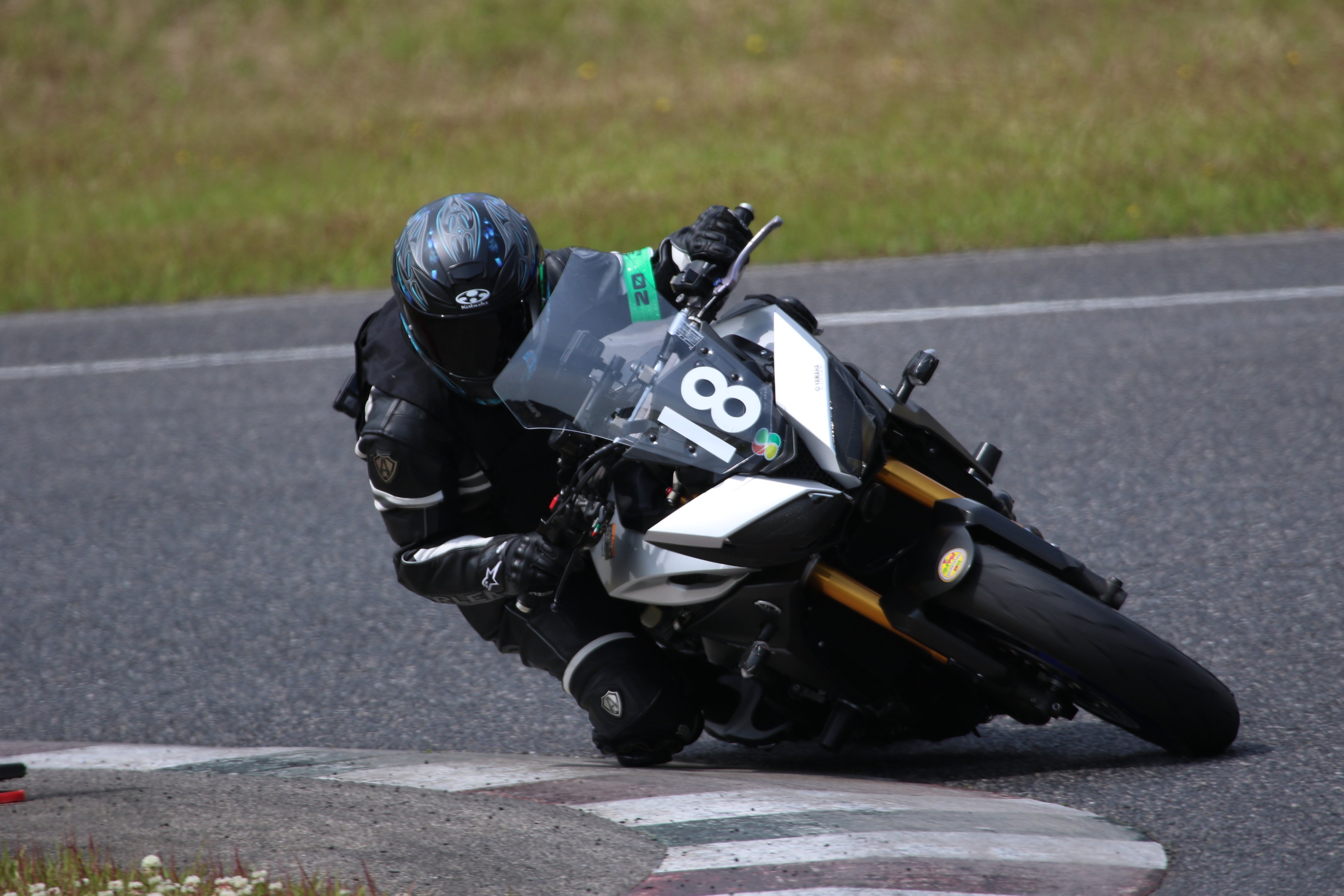 ワタルダー【ツナギがキツイ バイクおじさん】 on X