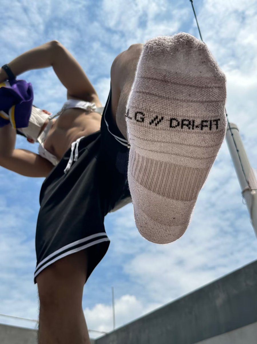 过来请你吃好吃的