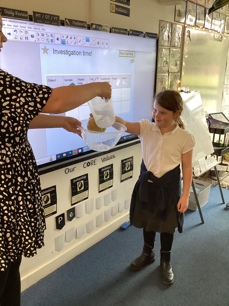 IPMATTowngate's tweet photo. This afternoon in #scienceTPA we performed an experiment to see which materials were absorbent and which were waterproof. #class2TPA https://t.co/DHwp3jTITO
