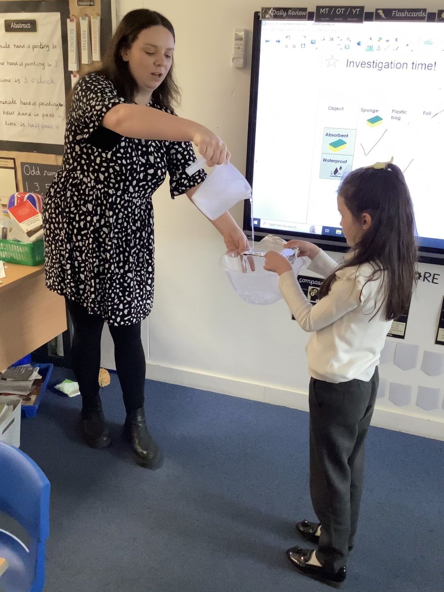IPMATTowngate's tweet photo. This afternoon in #scienceTPA we performed an experiment to see which materials were absorbent and which were waterproof. #class2TPA https://t.co/DHwp3jTITO