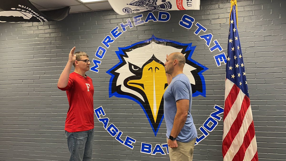 The Eagle Battalion has gained another, congrats to Cadet Whitaker for contracting! #EagleStrong 🦅