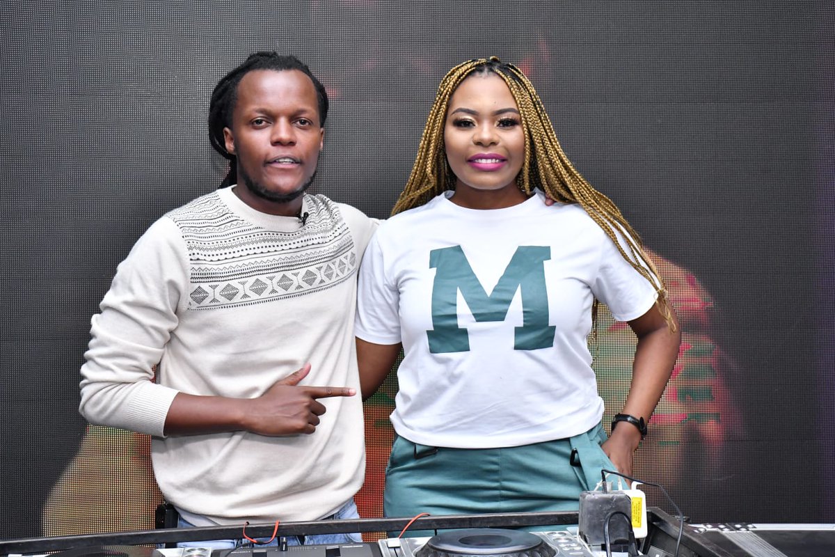 Your favorite show BOUNCE NATION is now on air.

Unawatch ukiwa wapi na uchezewe ngoma gani?