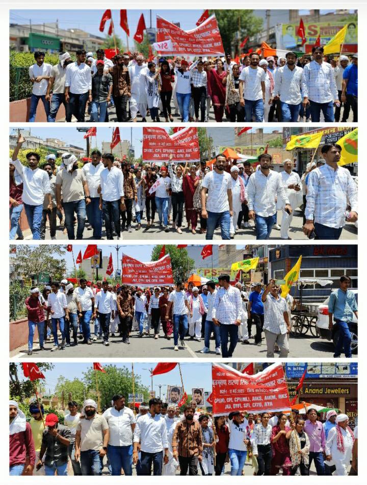 IntjarSfi's tweet photo. अंतरराष्ट्रीय कुश्ती पहलवानों के समर्थन व भारतीय कुश्ती महासंघ के अध्यक्ष बृज भूषण सिंह के द्वारा खिलाड़ियों के साथ किए गए यौन उत्पीड़न को लेकर तुरंत गिरफ्तारी की मांग को लेकर शिक्षक भवन से जिला कलेक्ट्रेट तक तिरंगा रैली निकाली!
@BajrangPunia @Phogat_Vinesh @SakshiMalik @SFI_CEC https://t.co/l14rYyRuWp