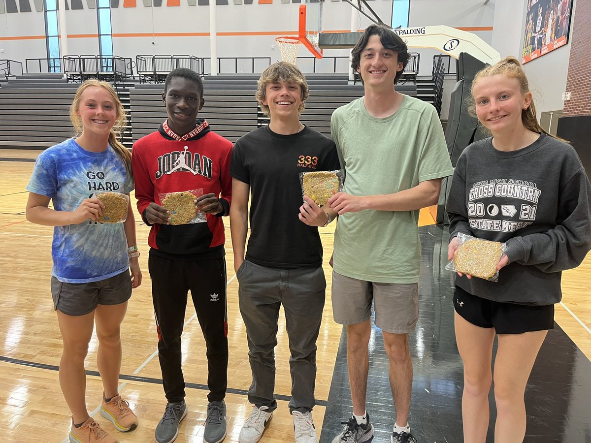 Ames Track & Field tweet media