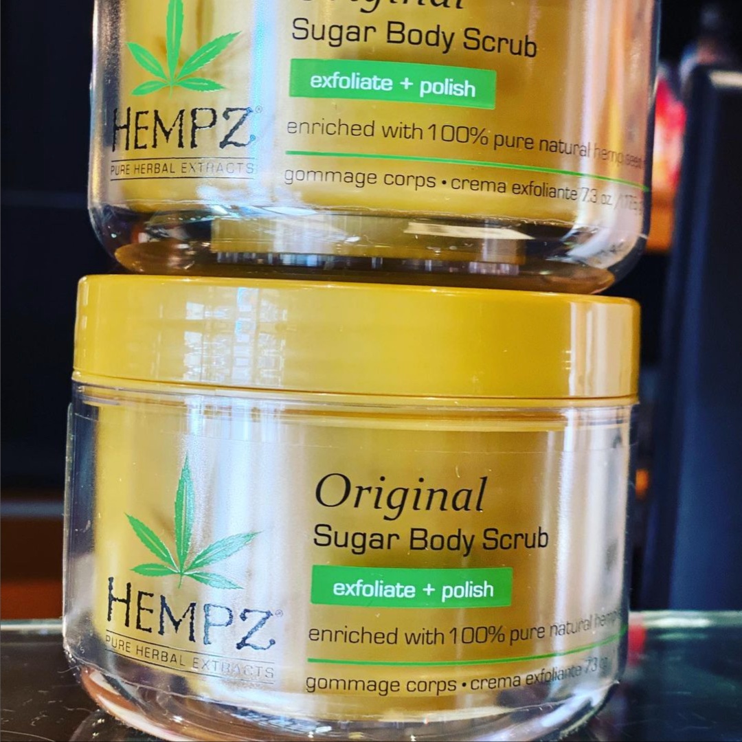 Exfoliate and polish skin with our super original sugar body scrub, which leaves skin not only silky smooth but also extremely hydrated. #originalhempz #hempz #hempzoriginal #hemp Picture credit: <a href="/imagesuntan/">Image Sun Tan </a>