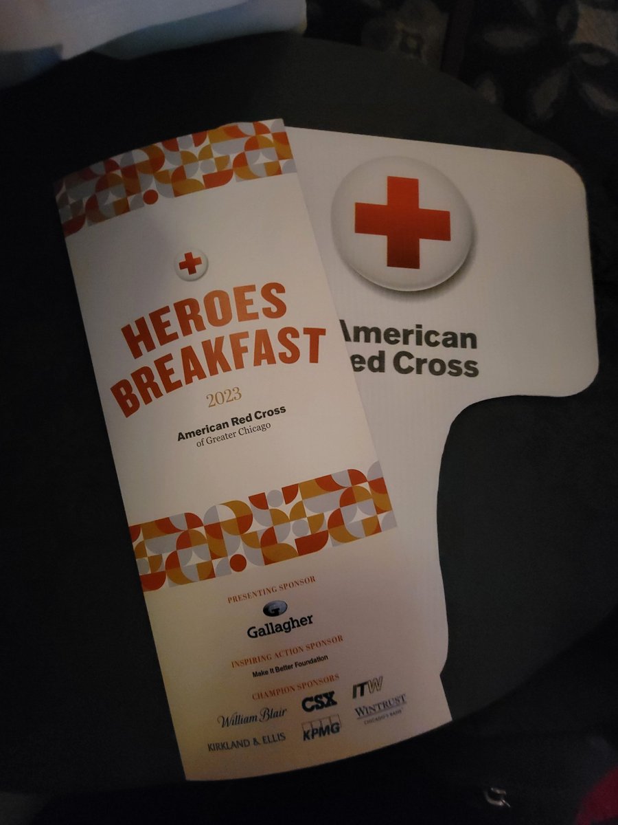 vumilio's tweet photo. Excited to be at the @RedCrossIL Heroes Breakfast. Congratulations to all the HEROES! #redcrossheroes @ElevateNPO https://t.co/AovuMknUZo