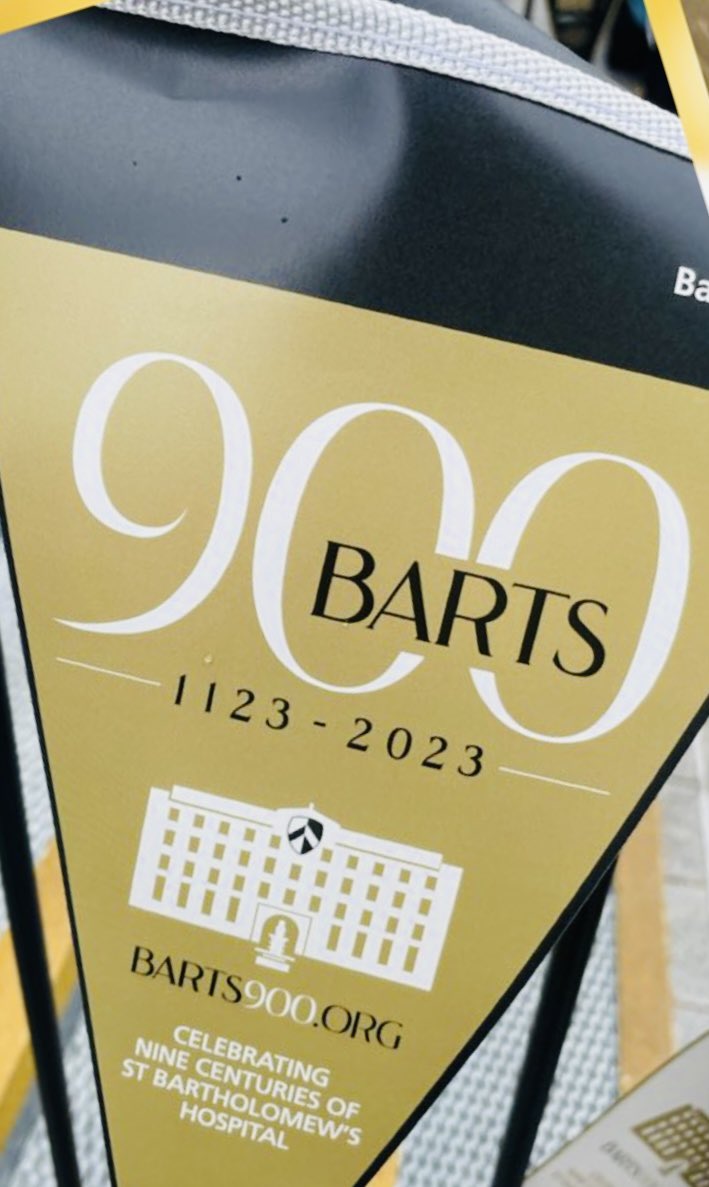 PtSayson's tweet photo. Congratulations @BartsHospital for holding an amazing #Viewday to celebrate 900 years of opening ur doors to Londoners… 900th anniversary of England's oldest hospital - @BartsHospital @NHSBartsHealth @Moving_Handling @BH__Academy
#Barts900
#ViewDay https://t.co/Y1TDs0Wzuh