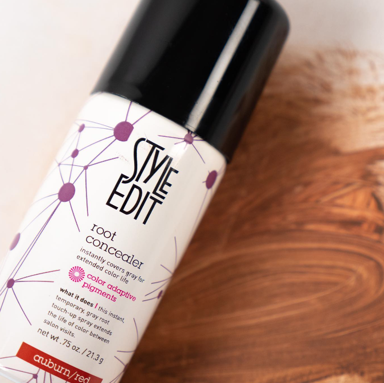 H2BARbox's tweet photo. Have you been searching for a ‘redhead friendly’ root cover up spray? All spring deluxe subscribers received this @StyleEditHair Root Concealer Spray in Auburn!
#H2BARBox #RootSpray #StyleEdit #HowtobeaRedhead 

Subscribe: https://t.co/hB5d7pGX7W https://t.co/dsHv8TPb4Y