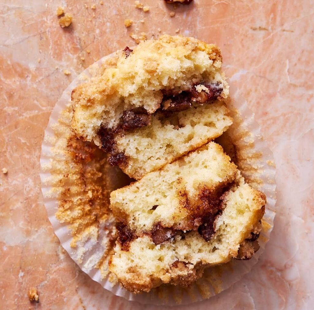 Some dreamy brunch ideas for mom coming at you from #snackablebakes 1) pecan coffee cake muffins 2) jack’s next  level cinnamon sugar toast 3) jumbo vanilla cherry sour cream muffins 4) otherworldly vanilla cream scones and 5) deeply chocolaty baked donuts with buttermilk gl…