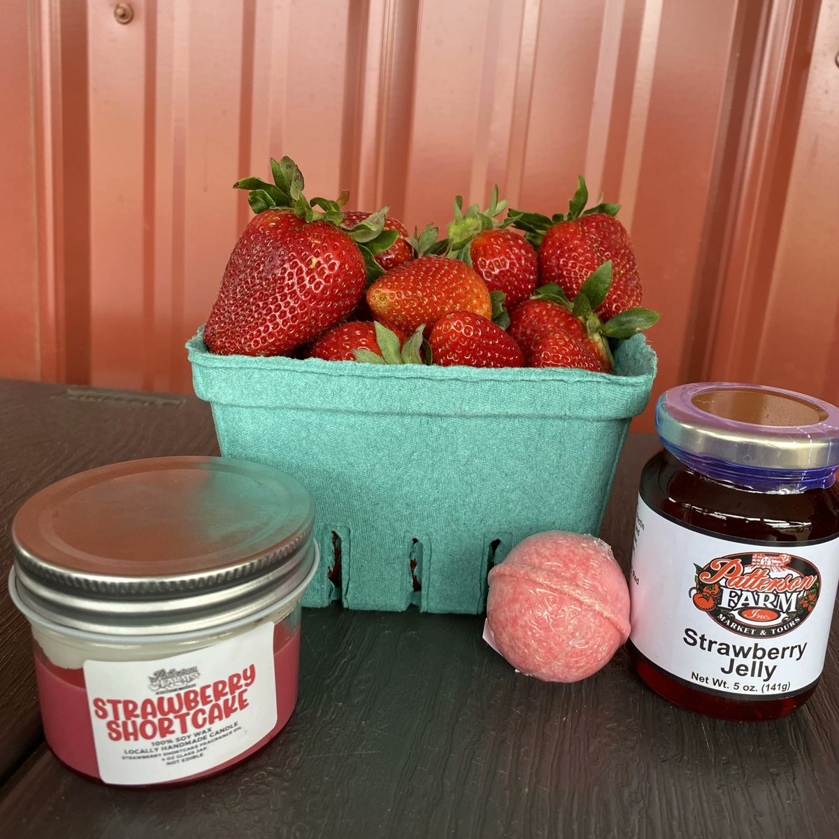 Patterson_Farm's tweet photo. Treat your mom to something special with a Motherβs Day gift from Patterson Farm!
https://t.co/YMXlG0NVfH
#PattersonFarm #VisitNCFarms #VisitPattersonFarm #MothersDay https://t.co/fILefXn0MY