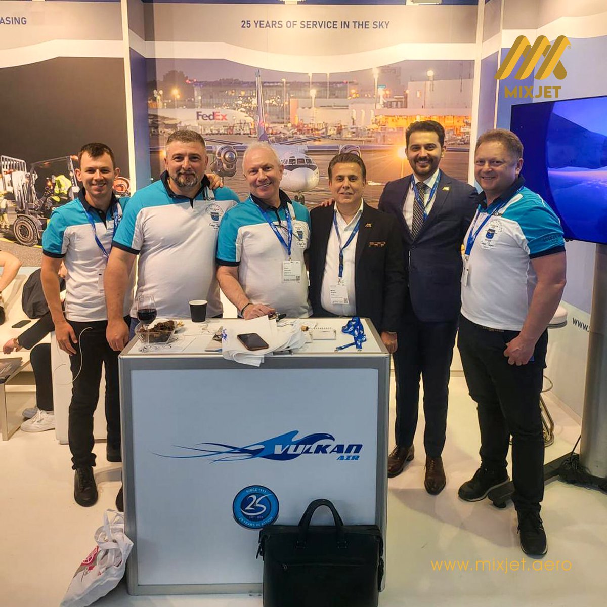 MixJet Flight Support tweet media