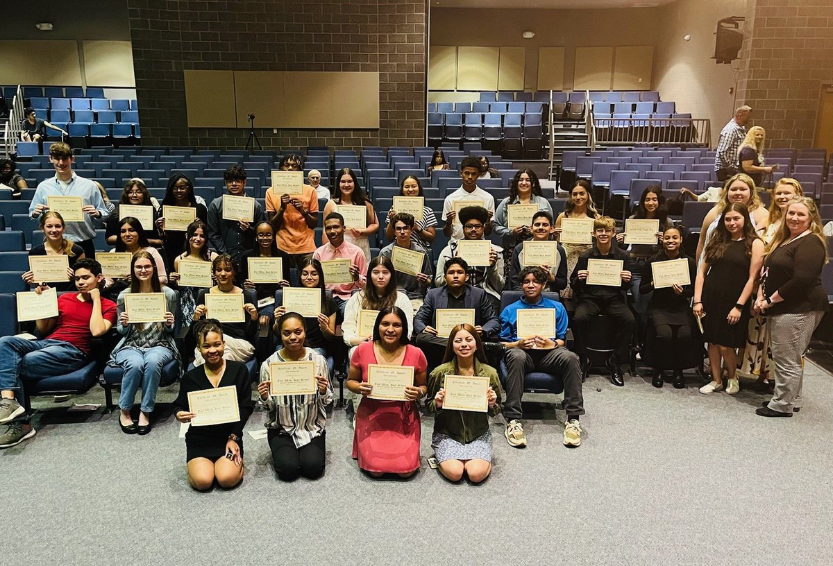 Introducing our new inductees into the EWHS Spanish Honor Society! We are so proud of their high academic standing and excellence in their Spanish classes. Congratulations!🌞 <a href="/eastwakehs/">East Wake iTech and Design Magnet High School</a>
<a href="/YearbookEWHS/">EWMHS Yearbook</a>
<a href="/Ewhswarriors/">Warrior Watch ⚔️</a>