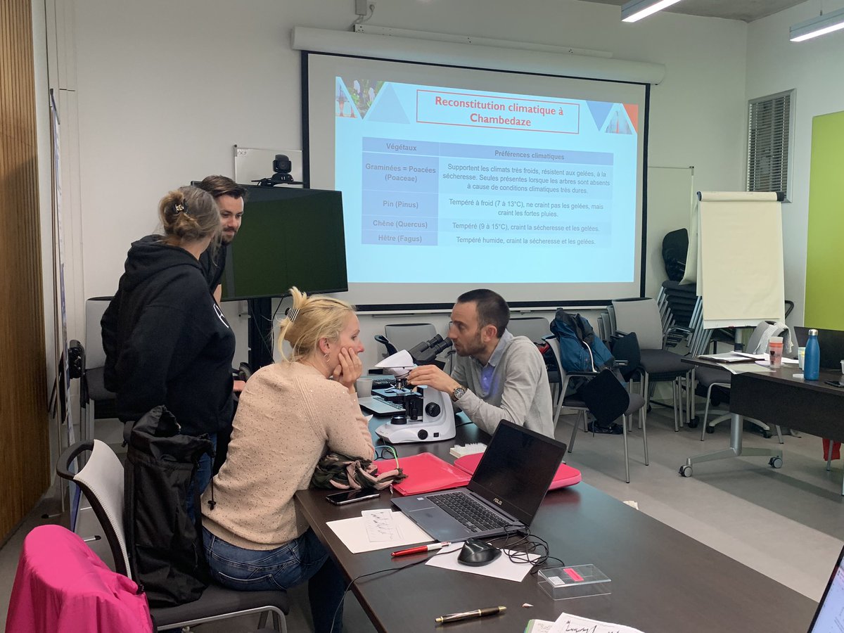 MPLSAlpesDauph's tweet photo. [#FormationMPLS] Aujourd’hui a lieu la deuxième journée de formation « Changement climatique : connaître pour comprendre puis agir » a l’@OSUG_fr !
Au programme : remise à jour sur les risques, aléas et vulnérabilité en montagnes et tests d’activités/ateliers à faire en classe.🏔 https://t.co/FW9G22q4LQ