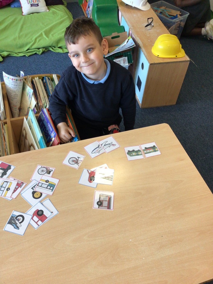 ashparkprimary's tweet photo. Primary one have loved exploring different types of transport with our student @miss_fitzsimons 🚀⛴🚗 https://t.co/tubrAjz9jv