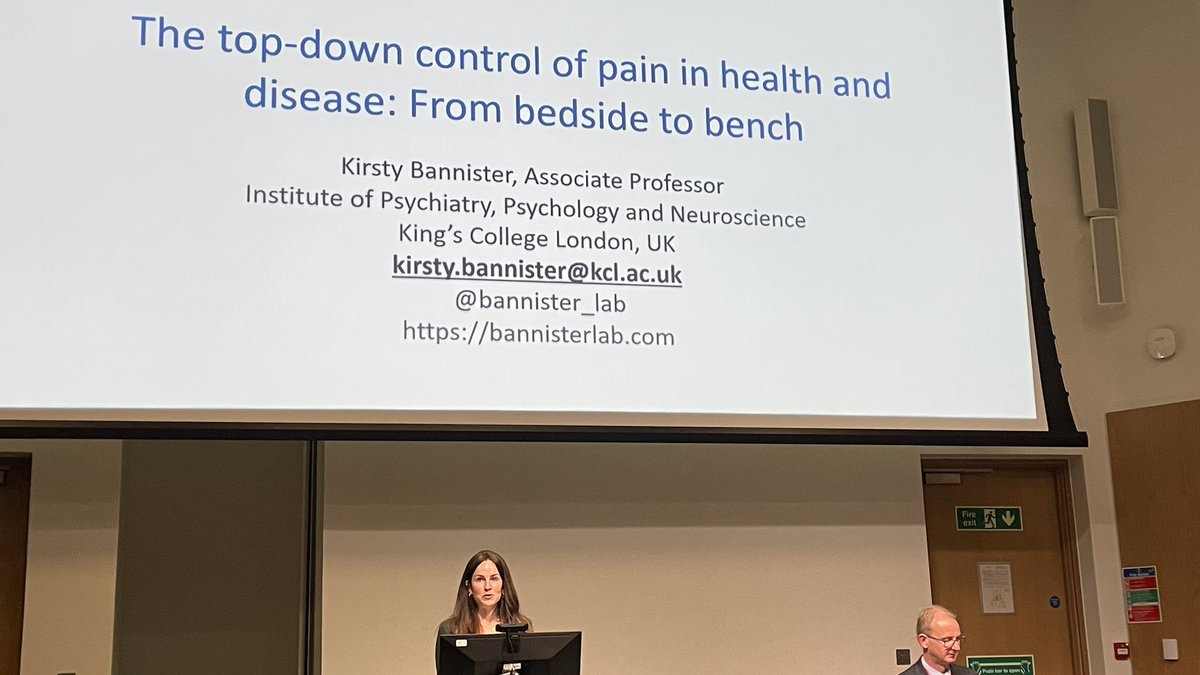 Samhja's tweet image. @BritishPainSoc #BPSASM2023 
Prof Kirsty Bannister @bannister_lab presenting the prestigious Patrick Wall Lecture. Topic: Top-down control of pain in health and disease: from bedside to bench. Superb demonstration of clinical and lab work going hand in hand!