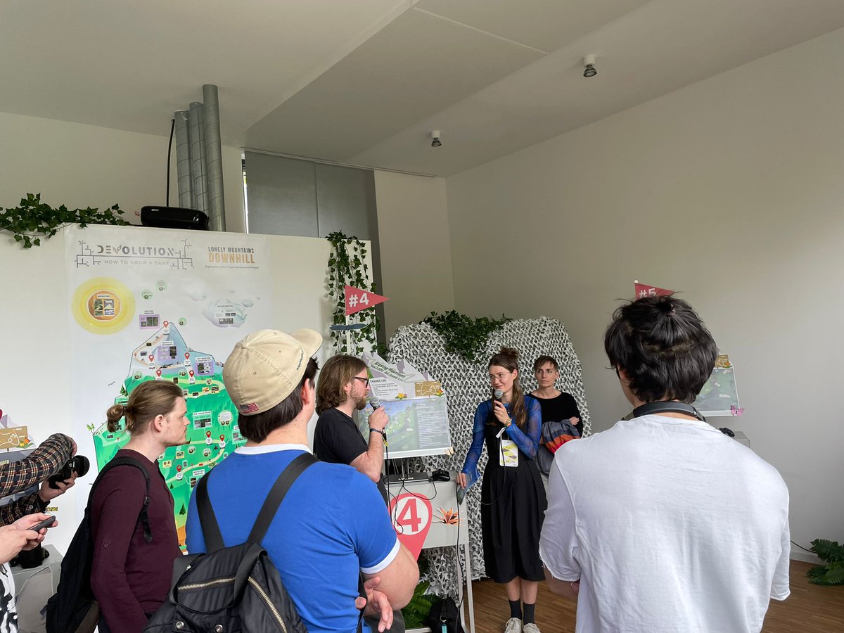 Devolution🌱(sunny.garden/@devolution on Mastodon) tweet media