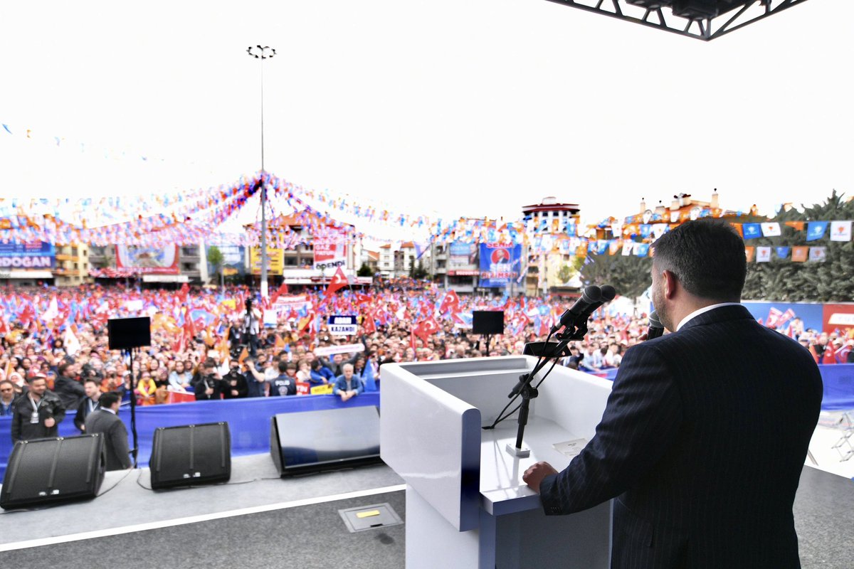 Pursaklar Reis’ine sevdalı❤️ <a href="/RTErdogan/">Recep Tayyip Erdoğan</a> 

TEŞEKKÜRLER #PURSAKLAR 👏