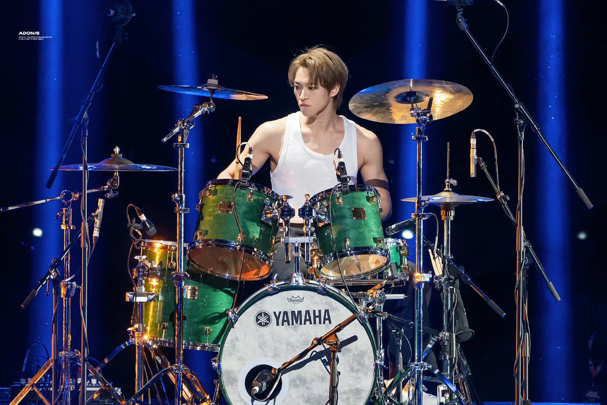 SANTADANCE_TH's tweet photo. PIC | 230511• update • Fansite

Preview ep.6
🥁

Cr.阿多尼斯Adonis_赞多

🔗 https://t.co/vDqT9kUegr

#SANTA #サンタ #ซานตะ #赞多 https://t.co/KuCC6o7K0R