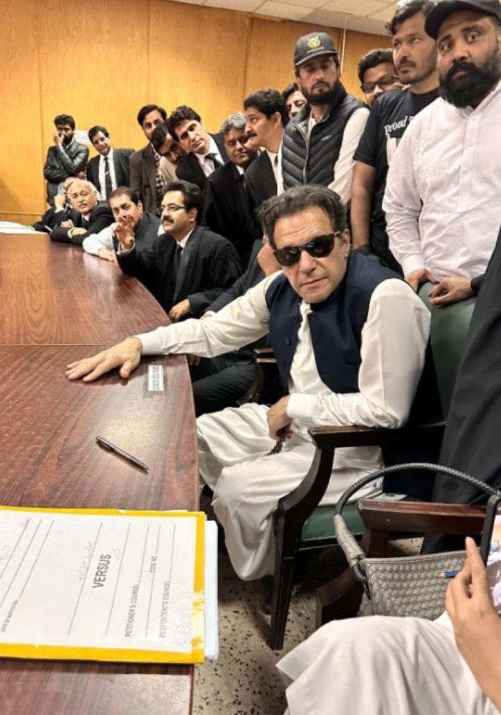 umer_saigol's tweet photo. I'm not in Danger , I'm the Danger
#Murshid https://t.co/6YjkmSOSJc