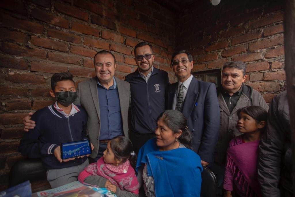 Napo Cadena tweet media