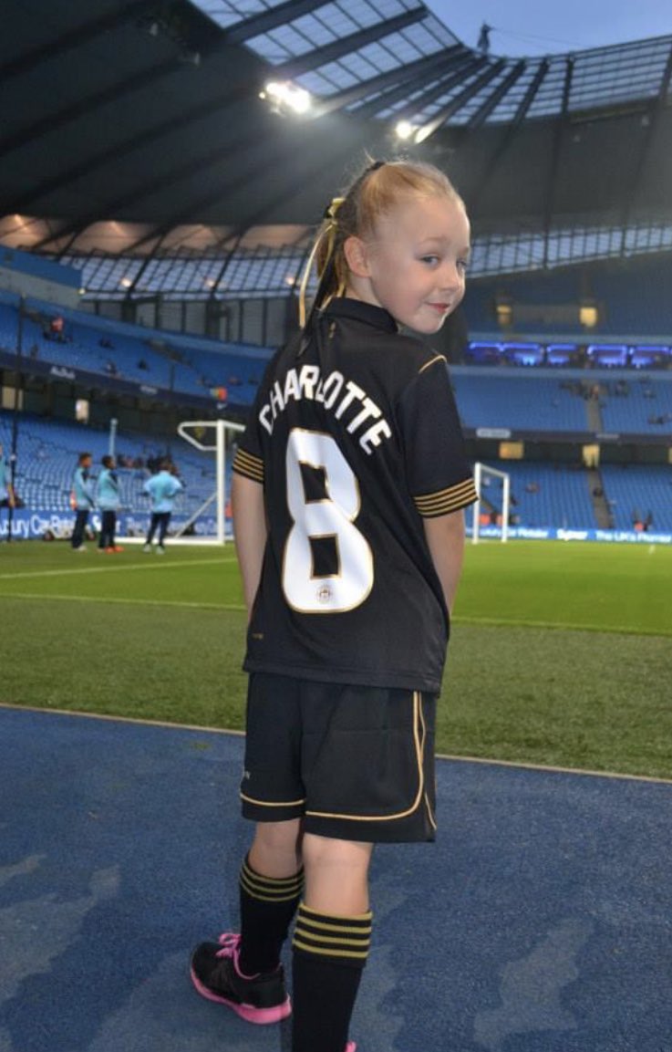 Baldie74's tweet photo. Just 4 months after beating Man City in the FA CUP final 2013 ๐ @charlottet640 was Wigan Ath mascot
Me wearing my โWembley 13โ top and her with Ben Watsonโs No 8 on her kit ๐๐ค
Most hated people in the Ethiad Stadium that night ๐ฏ
#wafc #shithousing https://t.co/TeV4SCPRnw